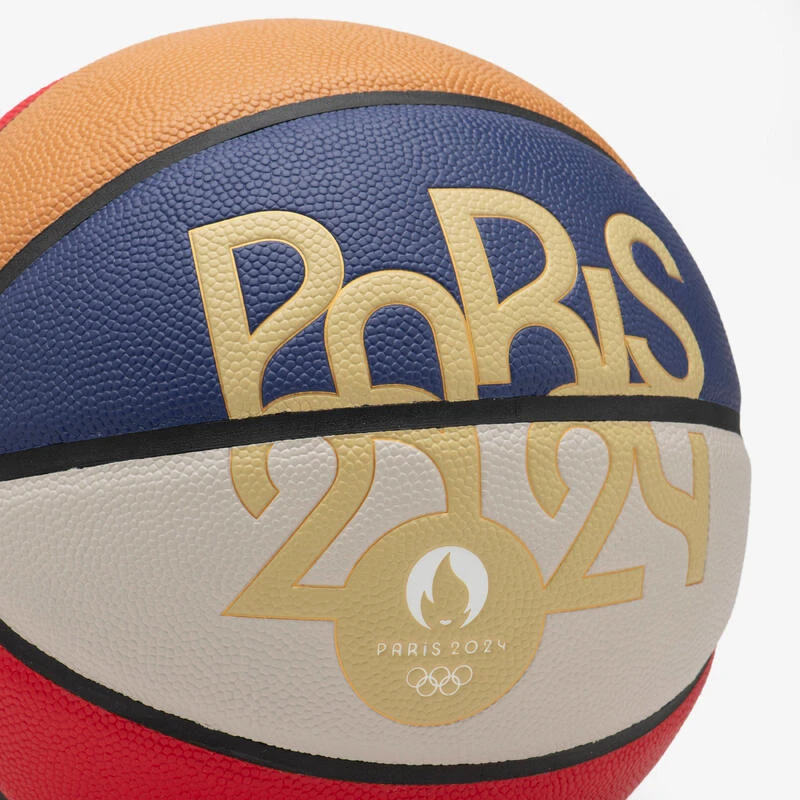 Ballon De Basketball Taille 7 - BT500 T7 Bleu Blanc Rouge PARIS 2024 3 Ballon De Basketball Taille 7 - BT500 T7 Bleu Blanc Rouge PARIS 2024 – Image 3