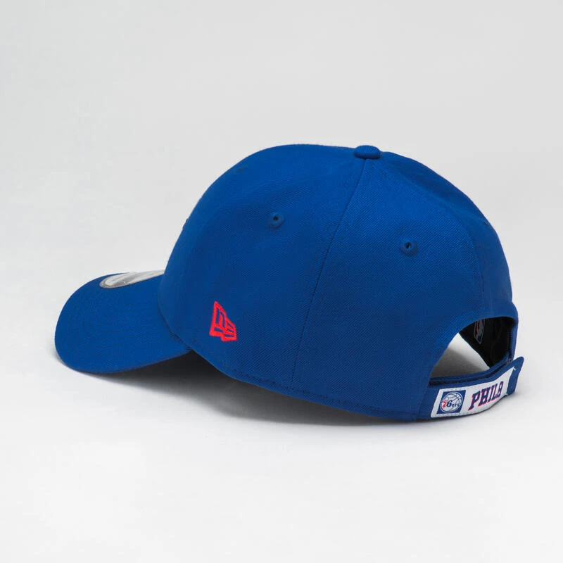 NEW ERA Casquette Basketball NBA Homme / Femme - Philadelphia 76ers Bleu 4 NEW ERA Casquette Basketball NBA Homme / Femme - Philadelphia 76ers Bleu – Image 4
