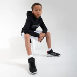 CHAUSSURES DE BASKETBALL ENFANT DEBUTANT - SE100 NOIR 14 CHAUSSURES DE BASKETBALL ENFANT DEBUTANT - SE100 NOIR -Balle Jeux Vêtements Magasin chaussures de basketball enfant debutant se100 noir 6