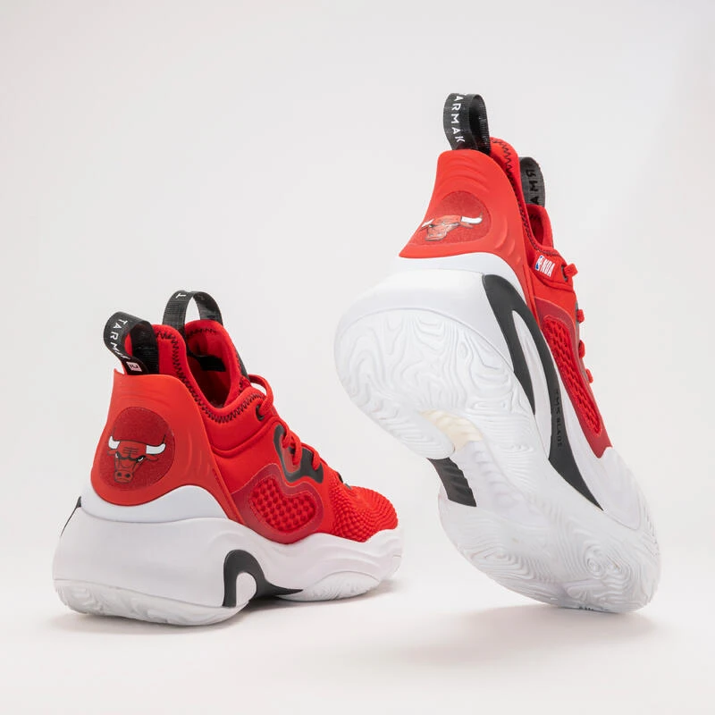 CHAUSSURES DE BASKETBALL NBA CHICAGO BULLS HOMME/FEMME - SE900 ROUGE 3 CHAUSSURES DE BASKETBALL NBA CHICAGO BULLS HOMME/FEMME - SE900 ROUGE – Image 3