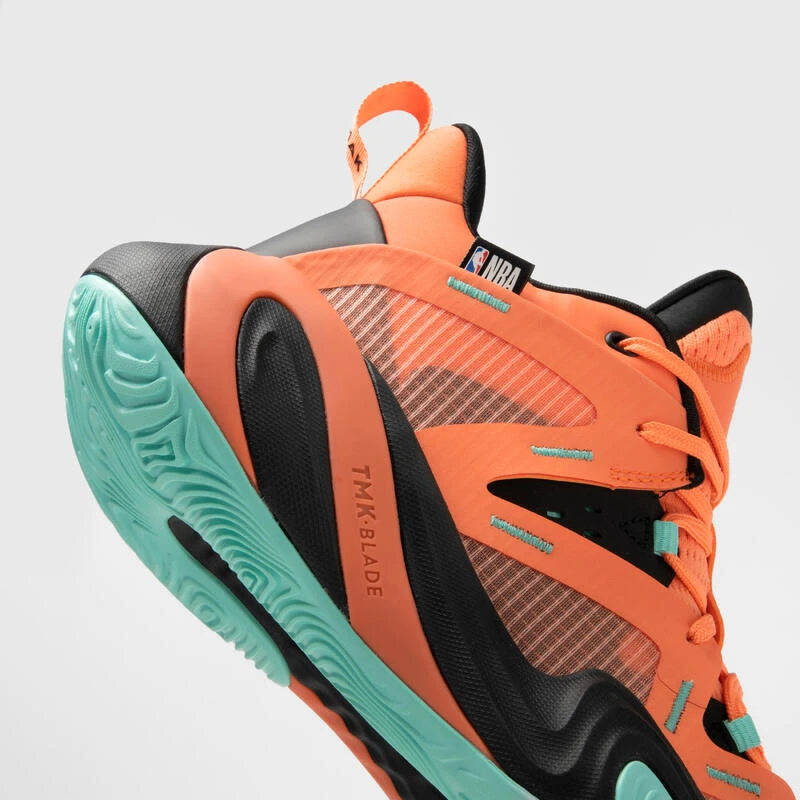 CHAUSSURES DE BASKETBALL NEW YORK KNICKS HOMME/FEMME - 900 NBA MID-3 ORANGE 6 CHAUSSURES DE BASKETBALL NEW YORK KNICKS HOMME/FEMME - 900 NBA MID-3 ORANGE – Image 6