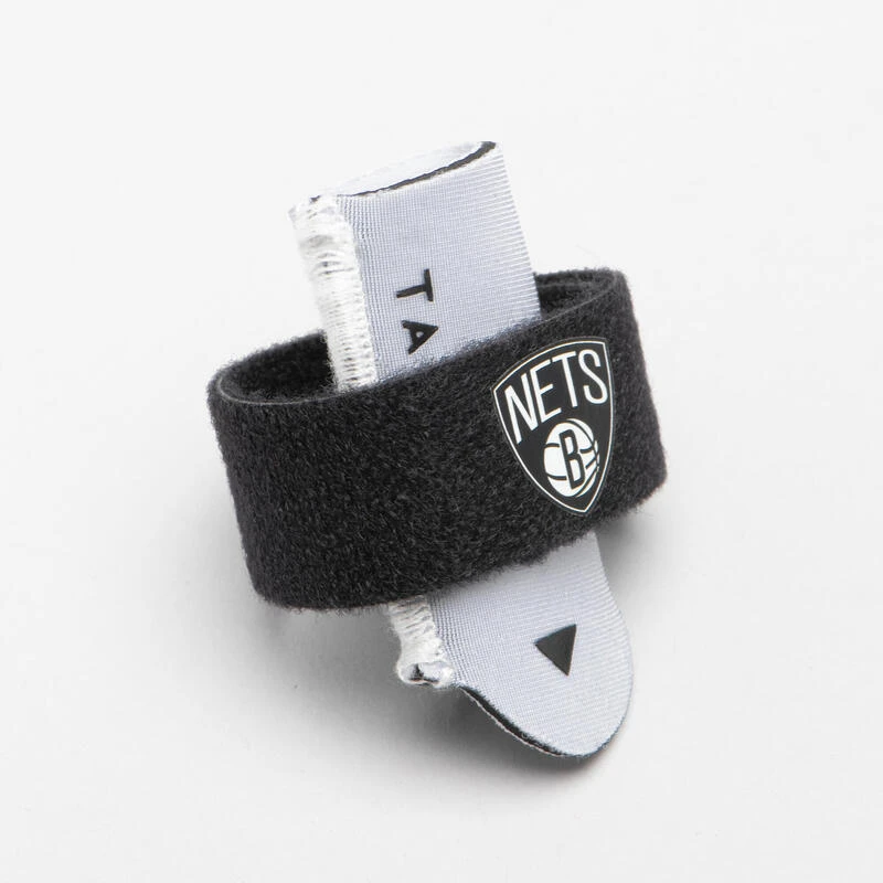 Maintien Et Protège Doigt Adulte NBA Nets - Strong 500 Blanc 1 Maintien Et Protège Doigt Adulte NBA Nets - Strong 500 Blanc
