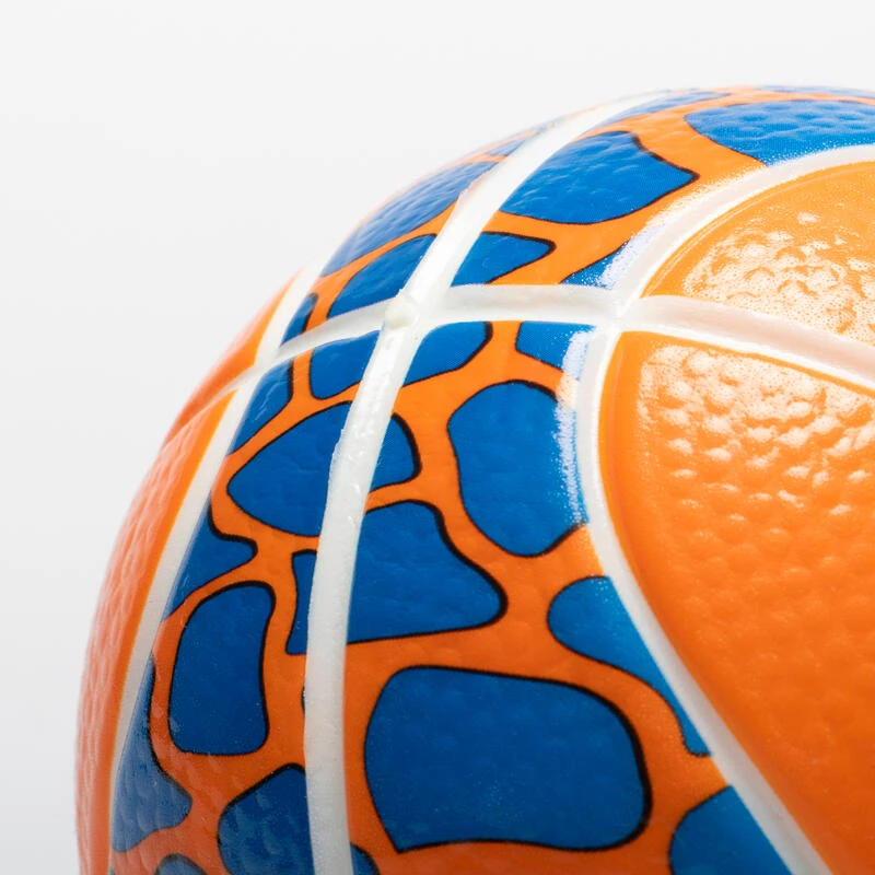 Mini Ballon De Basketball En Mousse Taille 1 Enfant - K100 Orange Bleu 4 Mini Ballon De Basketball En Mousse Taille 1 Enfant - K100 Orange Bleu – Image 4