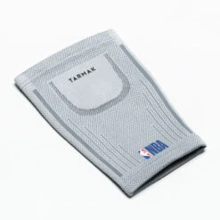 Molletière De Maintien Gauche/droite Adulte NBA Nets - Soft 300 Blanc 12 Molletière De Maintien Gauche/droite Adulte NBA Nets - Soft 300 Blanc -Balle Jeux Vêtements Magasin molletiere de maintien gauchedroite adulte nba nets soft 300 blanc 5