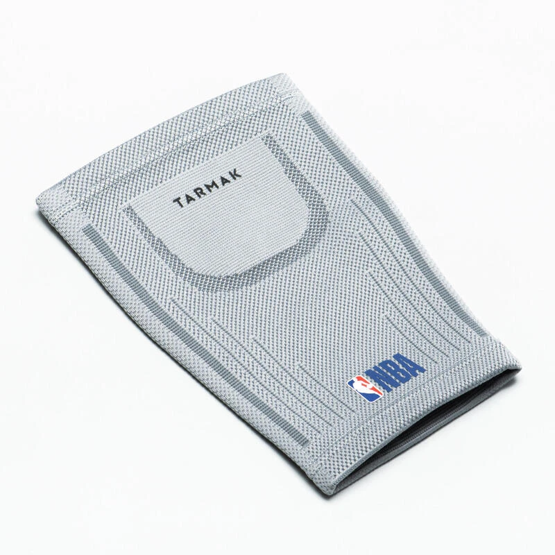 Molletière De Maintien Gauche/droite Adulte NBA Nets - Soft 300 Blanc 6 Molletière De Maintien Gauche/droite Adulte NBA Nets - Soft 300 Blanc – Image 6